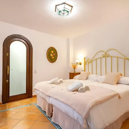 Morayma House Terrace With Views To Alhambra Holiday home