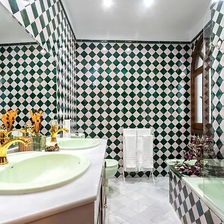 Morayma House Terrace With Views To Alhambra Holiday home *