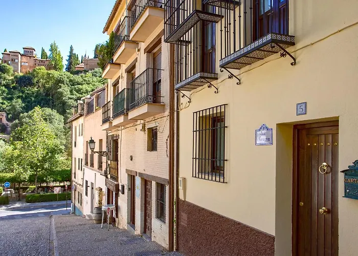 Morayma House Terrace With Views To Alhambra בית נופש גרנדה